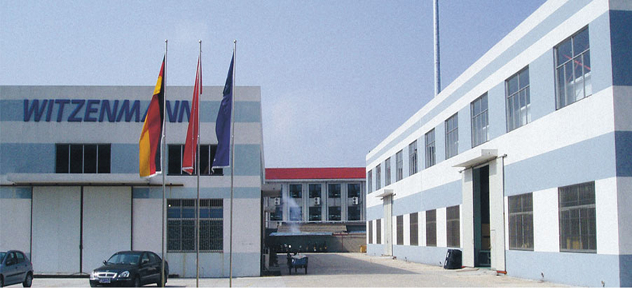 工廠、商務大樓、工業(yè)園區(qū)、私人企業(yè)、電影院、銀行、政府機關、學校、酒店娛樂場所等清潔外包服務